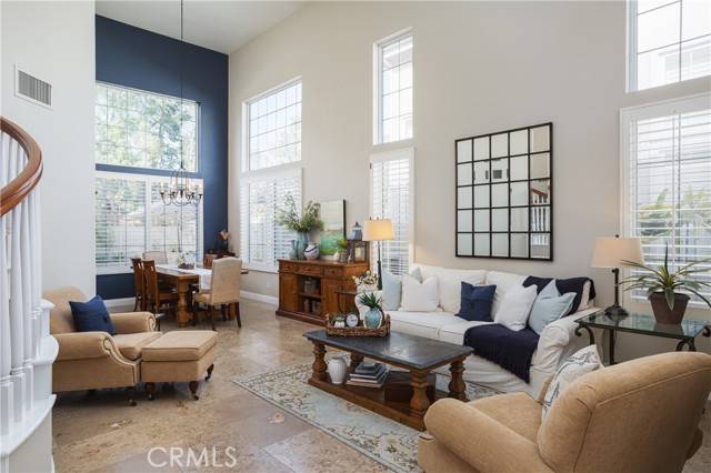 Irvine, CA 92612,17 Broadleaf