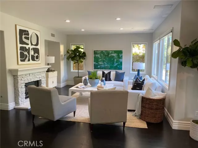 3368 Corte Levanto, Costa Mesa, CA 92626