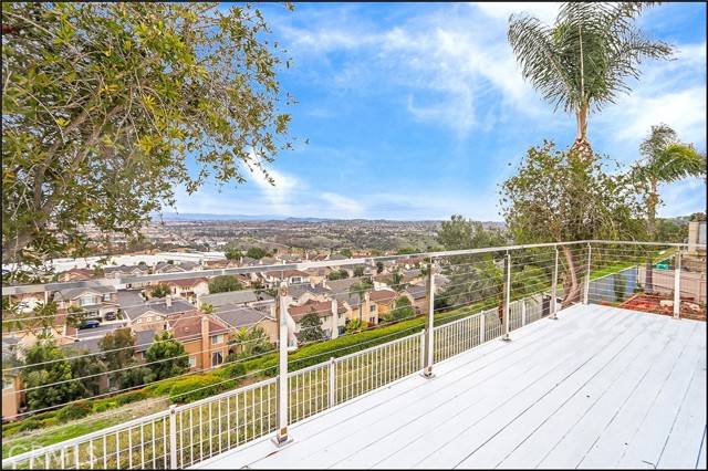 Aliso Viejo, CA 92656,22 Cameo Drive