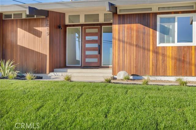 Fullerton, CA 92831,1019 Dorothy Lane