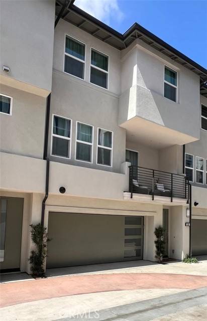 Anaheim, CA 92805,1218 W Bushell Street