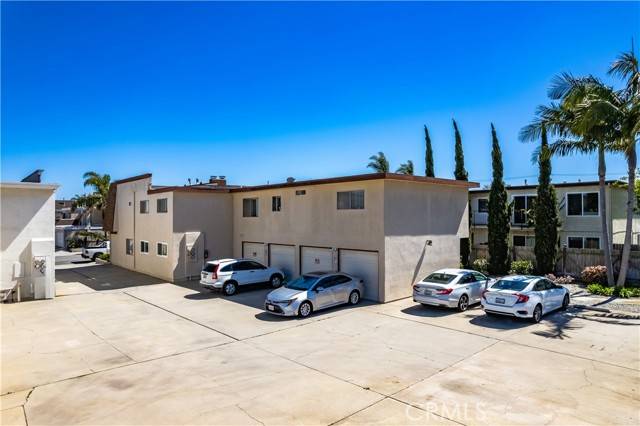 Huntington Beach, CA 92649,16681 Sims Lane