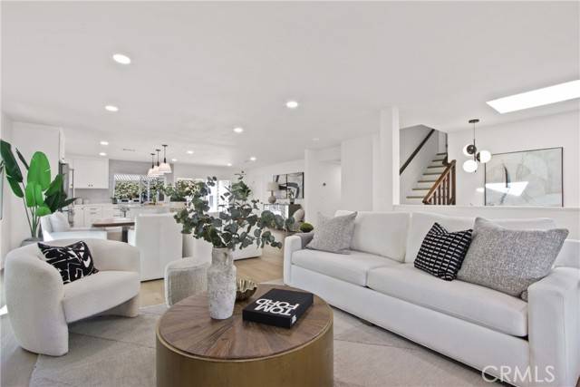 Fountain Valley, CA 92708,17805 Winterberry Street