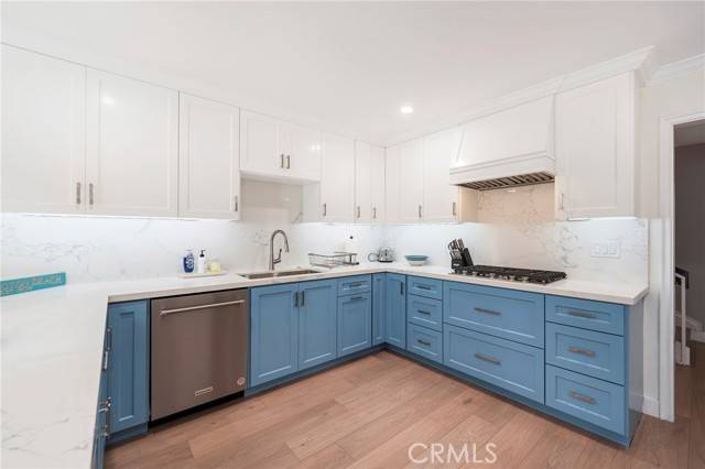 19642 Seawind Circle, Huntington Beach, CA 92648