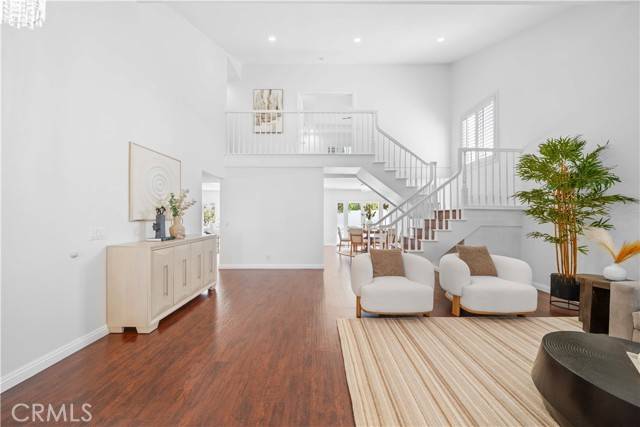 Irvine, CA 92620,16 Sheridan