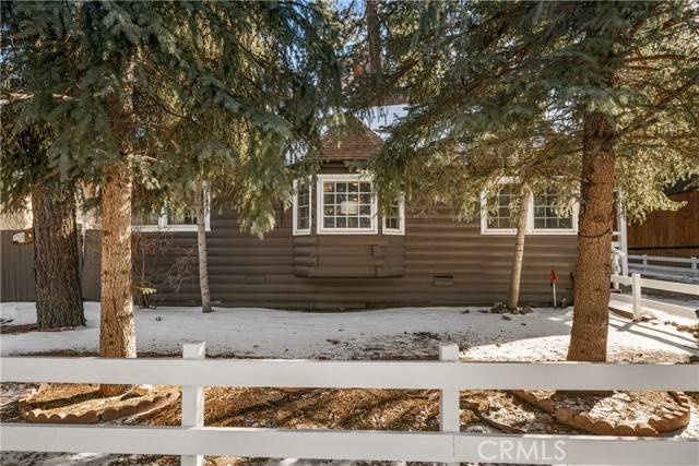Big Bear City, CA 92314,660 Barret Way