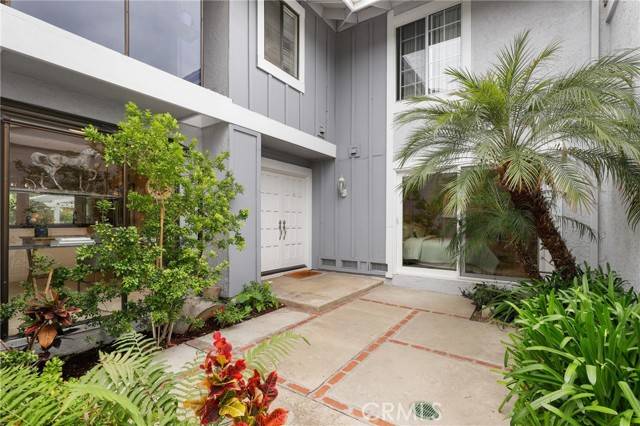 45 Lakeshore #23, Irvine, CA 92604