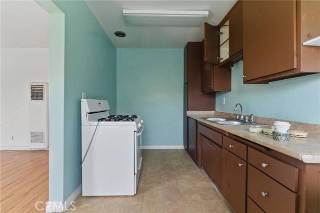 Lawndale, CA 90260,4510 W 167th Street