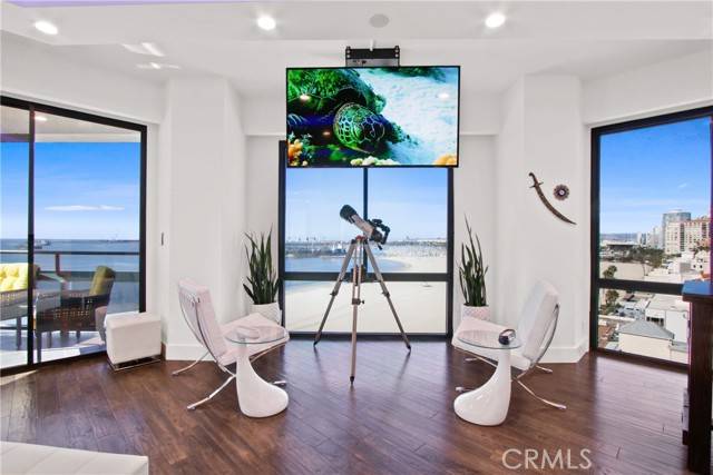 Long Beach, CA 90802,1310 E Ocean Boulevard #802