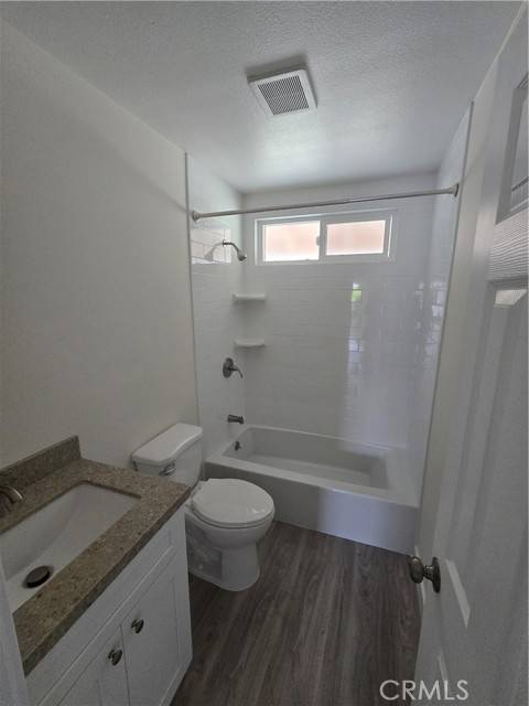Cypress, CA 90630,6051 Lemon Avenue #C