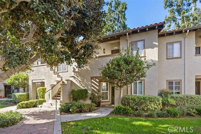 20 Via Solaz #1, Rancho Santa Margarita, CA 92688