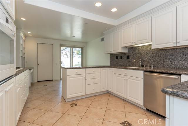 Corona Del Mar, CA 92625,48 White Water Drive