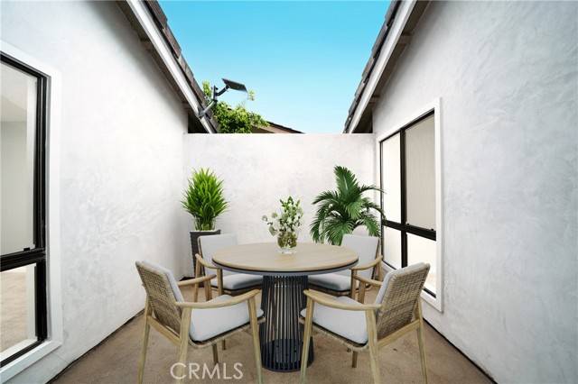 Laguna Hills, CA 92653,25041 Sunset Place
