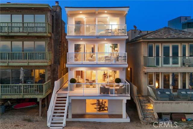 105 Surfside Avenue, Surfside, CA 90743