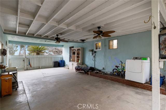 100 Bendix Street, Bakersfield, CA 93308