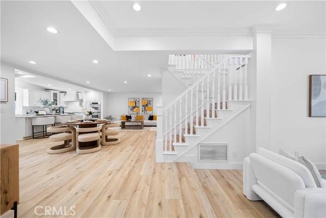 Irvine, CA 92604,14 Eagle point