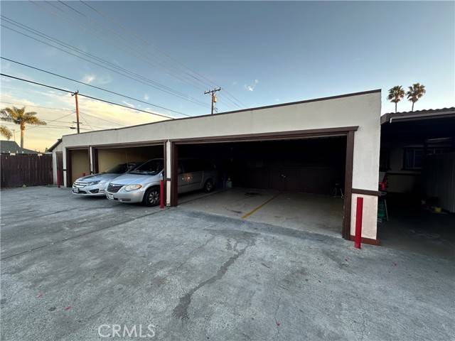 Anaheim, CA 92802,938 S Gilbuck Drive