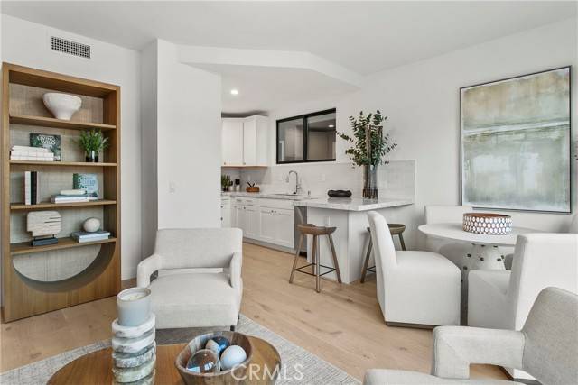 Newport Beach, CA 92663,131 46th Street