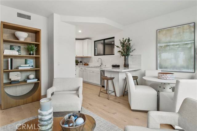 Newport Beach, CA 92663,131 46th Street
