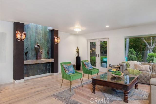 North Tustin, CA 92705,9885 Deerhaven Drive