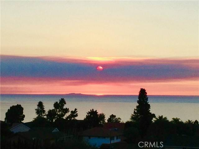 Rancho Palos Verdes, CA 90275,5987 Peacock Ridge Road #206