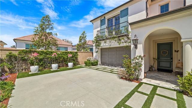 105 Cutlass, Irvine, CA 92620