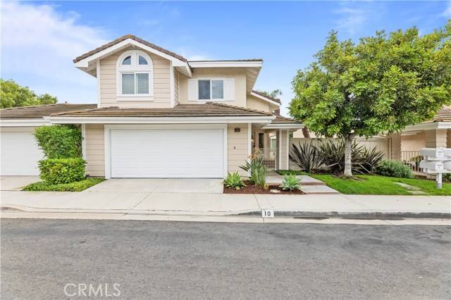 10 Cedarlake #4, Irvine, CA 92614