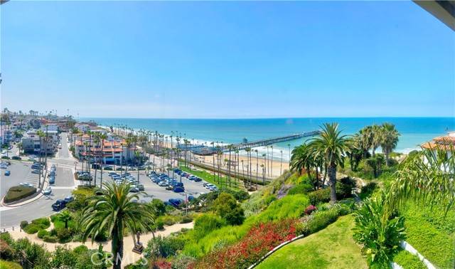 San Clemente, CA 92672,411 Avenida Granada #4F