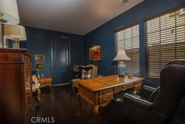Murrieta, CA 92563,30223 Mahogany Street