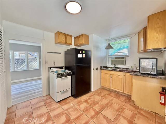 41 S Berkeley Avenue, Pasadena, CA 91107