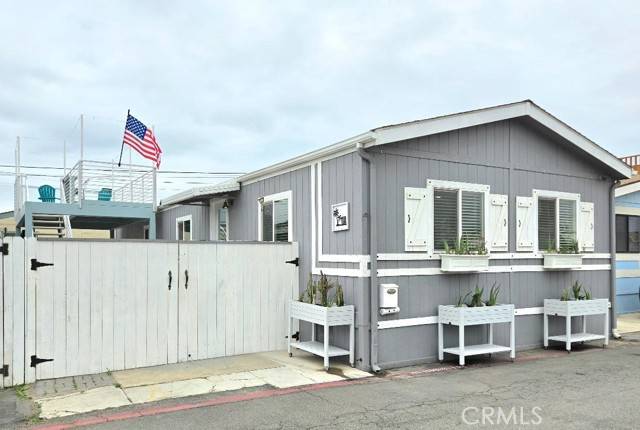 21752 Pacific coast hwy #11A, Huntington Beach, CA 92646