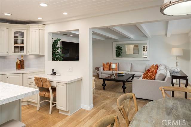 Newport Beach, CA 92663,400 Catalina Drive