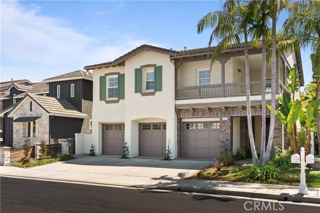 19139 Chandon Lane, Huntington Beach, CA 92648