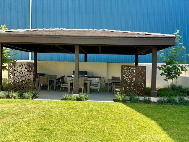 Compton, CA 90220,1780 W Sycamore Drive