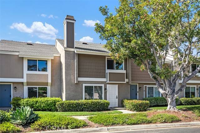 101 Briarwood #3, Irvine, CA 92604