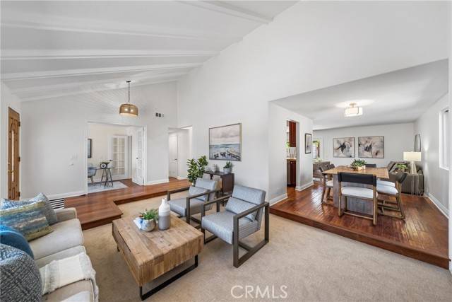 Huntington Beach, CA 92646,9432 Waterfront Dr