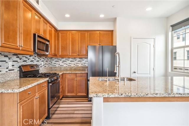 Signal Hill, CA 90755,1845 Orizaba Avenue #102