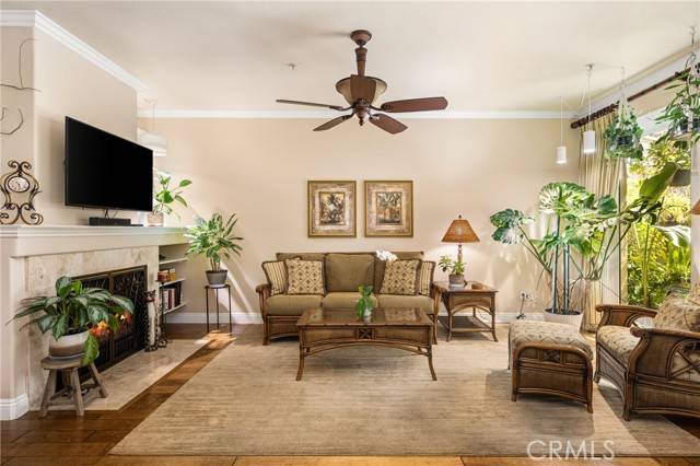 Tustin, CA 92782,2370 Tryall