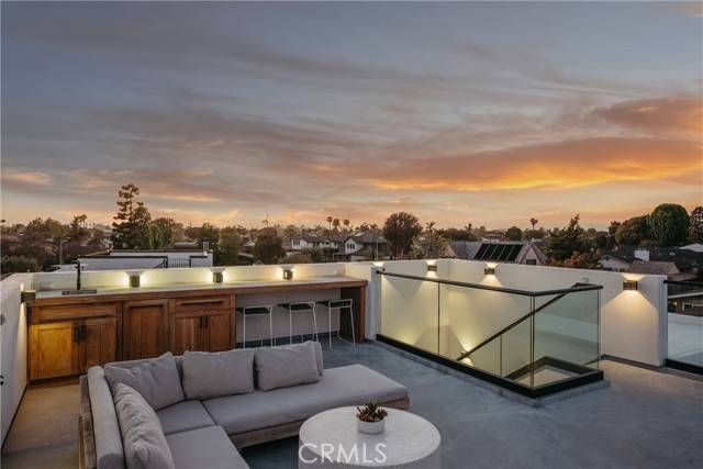 1235 Santiago Drive, Newport Beach, CA 92660