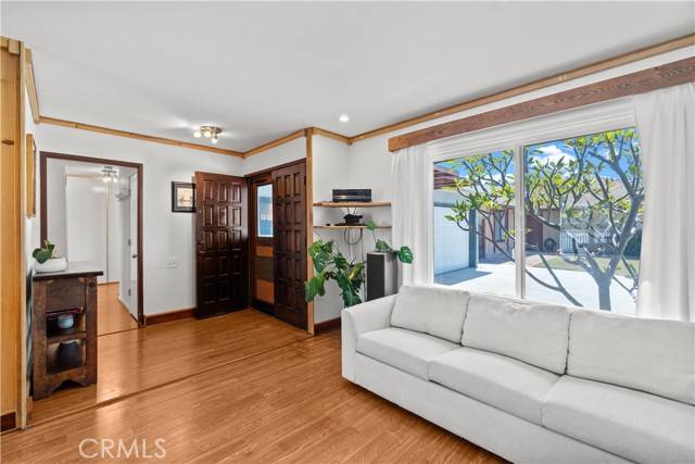 22582 Catania, Laguna Hills, CA 92653