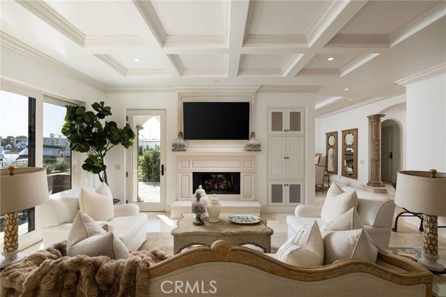 Huntington Beach, CA 92649,16111 Santa Barbara Lane