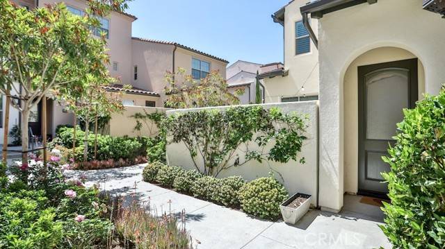 Irvine, CA 92618,144 Elkhorn