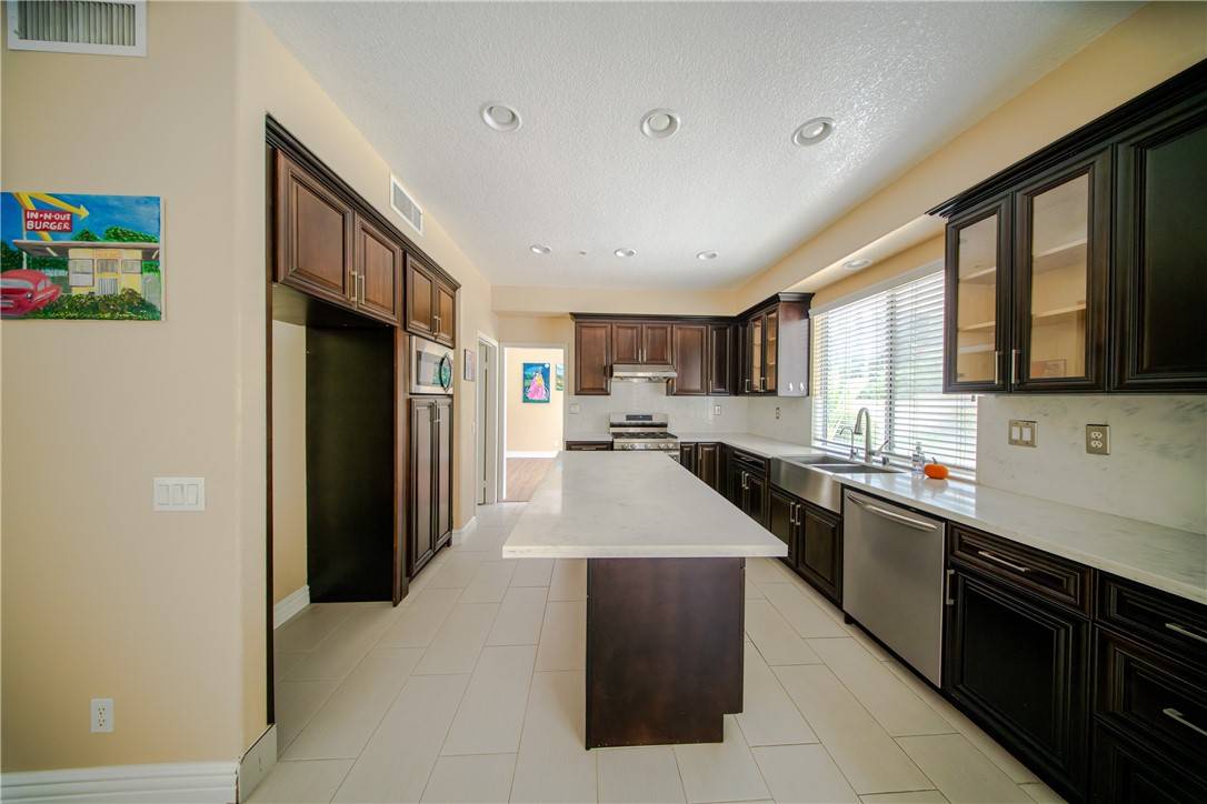 20610 E Oak Meadow Lane, Diamond Bar, CA 91765