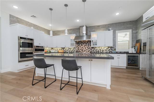 Irvine, CA 92618,53 Lunar