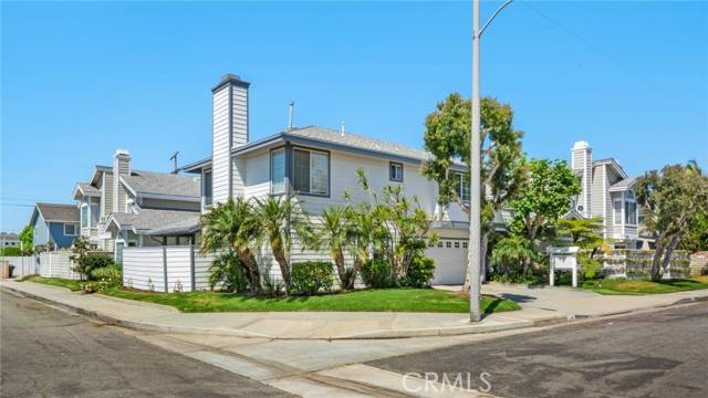 Costa Mesa, CA 92627,245 Palmer St.