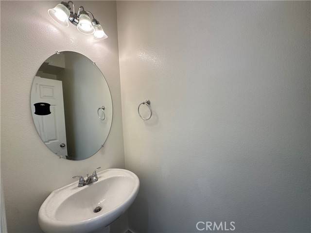 Pomona, CA 91767,712 Ash Lane