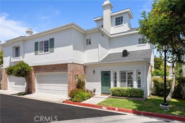 18731 Chapel Lane, Huntington Beach, CA 92646
