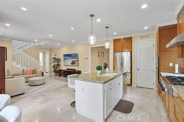 118 Chestnut Grove, Irvine, CA 92620