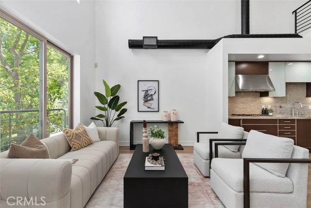 Irvine, CA 92612,27 Delancy
