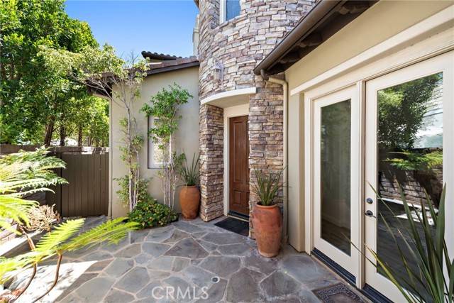 Ladera Ranch, CA 92694,4 Dennis Lane